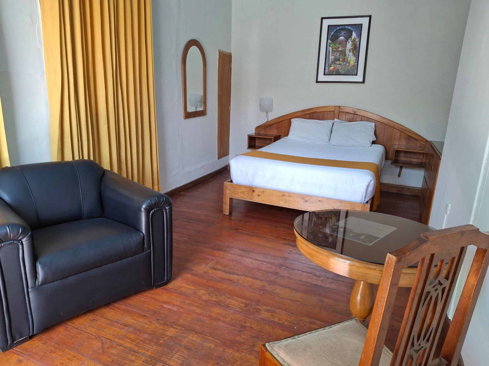 Hostal Lluvia De Oro Arequipa Exterior photo