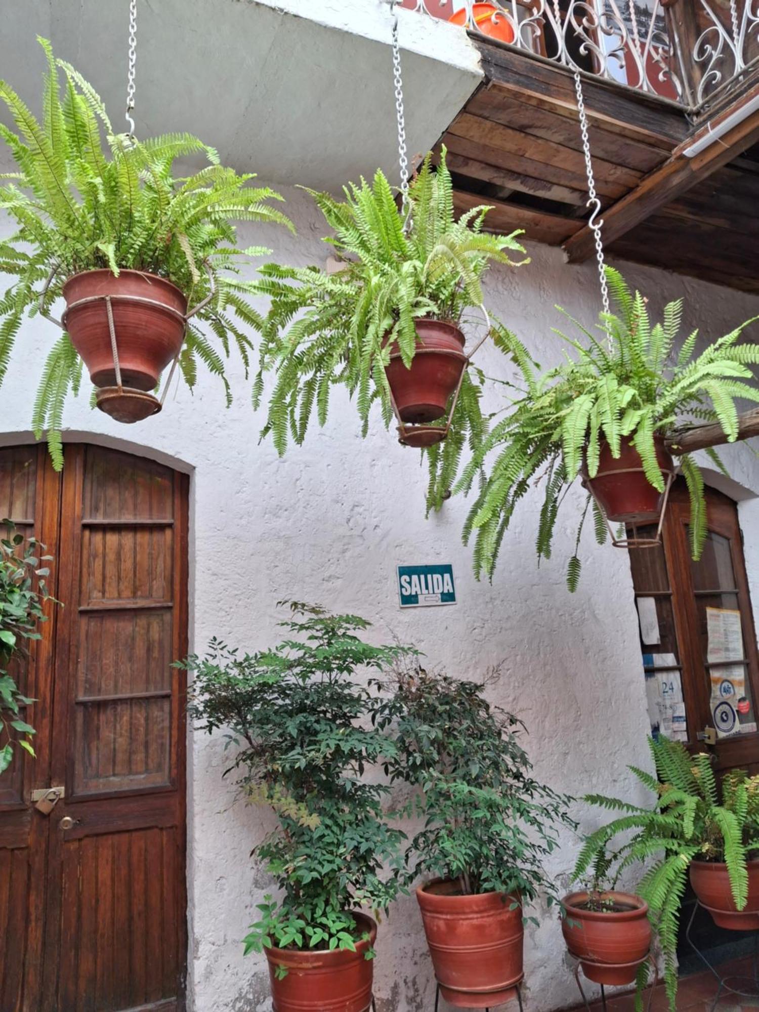 Hostal Lluvia De Oro Arequipa Exterior photo